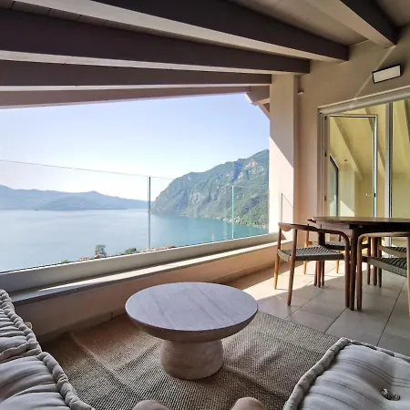 Bea's Lägenhet Riva di Solto