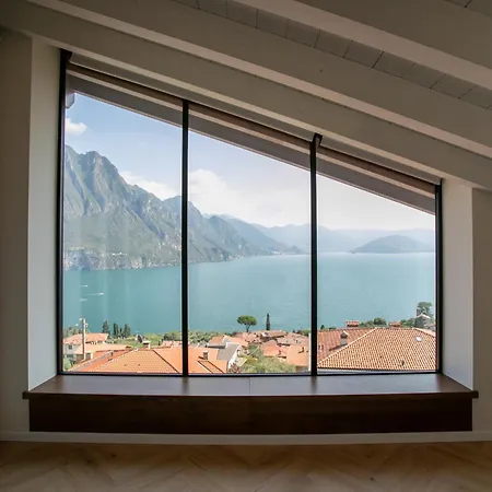 Bea's Lägenhet Riva di Solto